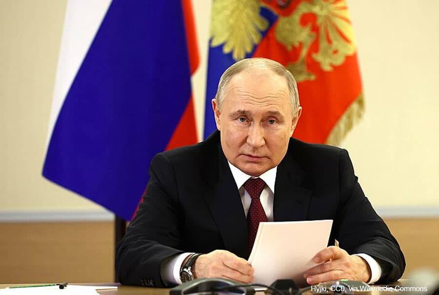 La Russie sort de l’histoire